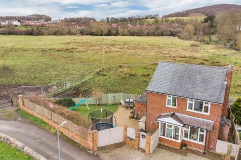Sarn Lane, Caergwrle LL12 3 bed detached house for sale