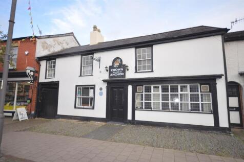 4 bedroom terraced house for sale