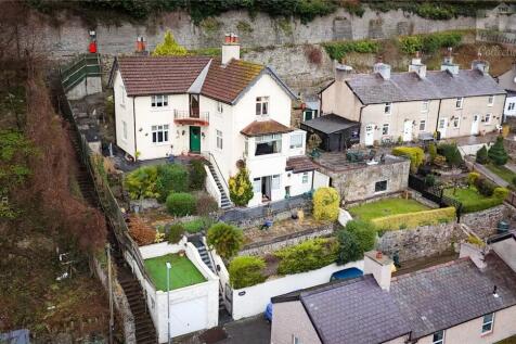 Cwlach Street, Llandudno LL30 4 bed detached house for sale