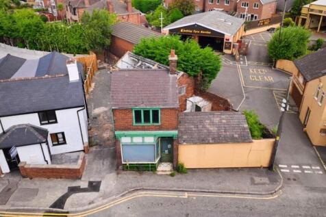 Chester road, Buckley CH7 4 bed apartment for sale
