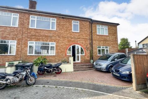 5 bedroom semi-detached house for sale