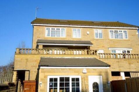 47, Norfolk Street Batley, WF17 7SA 5 bed semi