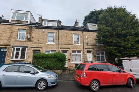 Fagley Terrace, Bradford 4 bed house for sale