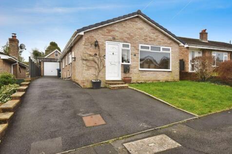 Broadfield Road, Gomeldon            ... 4 bed bungalow for sale