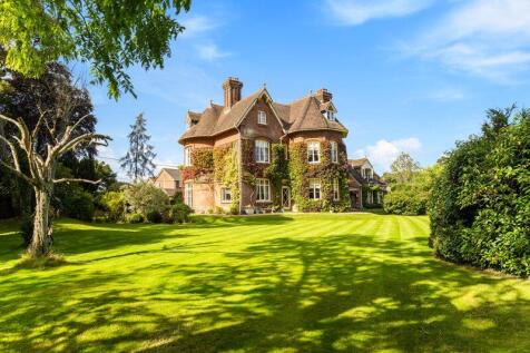 Vicarage Road, Lover                 ... 7 bed detached house for sale