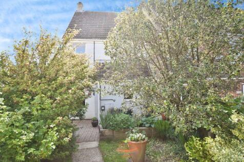 Saxon Leas, Winterslow               ... 3 bed end of terrace house for sale