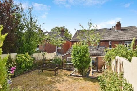 St. Marks Road, Salisbury            ... 4 bed semi