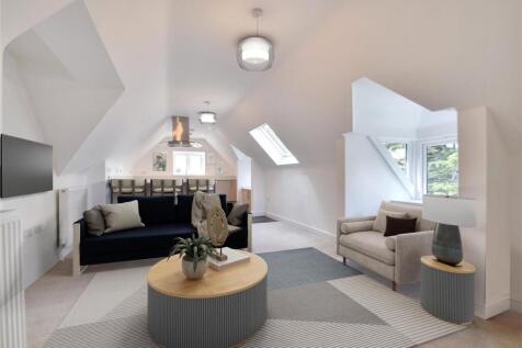 Adelaide House, Malvern WR14 2 bed apartment for sale
