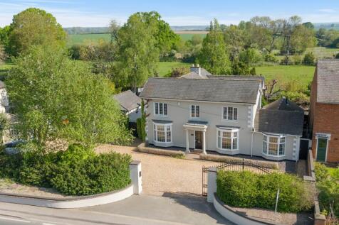 London Road, Stretton on Dunsmore... 4 bed detached house for sale