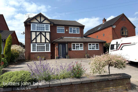 4 bedroom detached house for sale