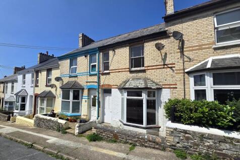 Clifton Street, Bideford 2 bed terraced house for sale