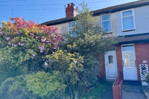 Rough Heys Lane, Marton FY4 2 bed terraced house for sale