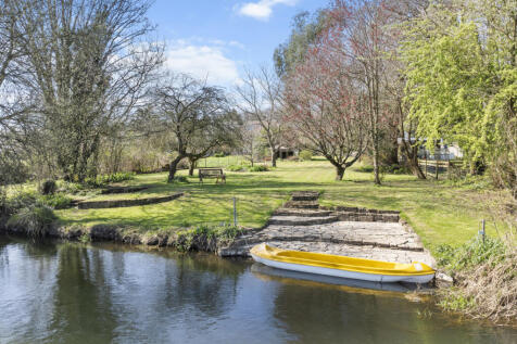 Spetisbury, Blandford Forum, Dorset 4 bed detached house for sale