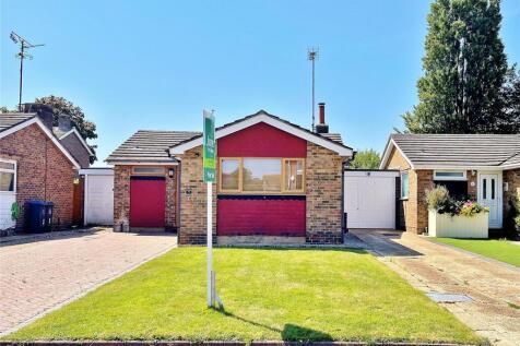 2 bedroom bungalow for sale