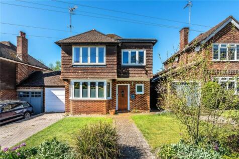 Vogan Close, Reigate, Surrey, RH2 3 bed detached house for sale