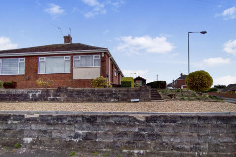 2 bedroom semi-detached bungalow for sale