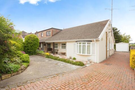 Brandy Carr Road, Wakefield WF2 3 bed bungalow for sale
