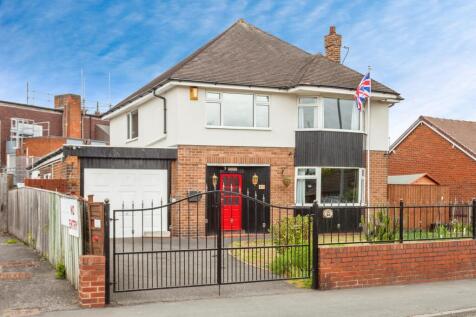 Potovens Lane, Wakefield WF3 4 bed detached house for sale