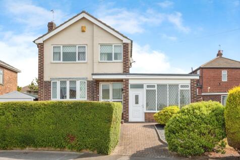 Rutland Drive, Wakefield WF4 3 bed detached house for sale