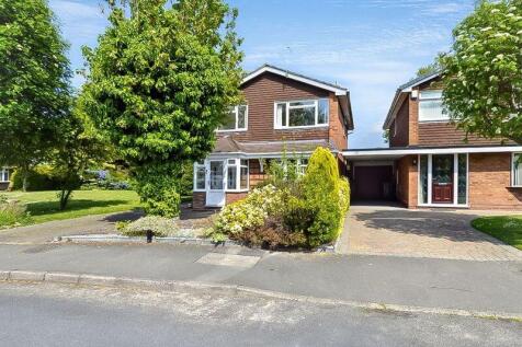 Thompson Close, Willenhall 3 bed detached house for sale