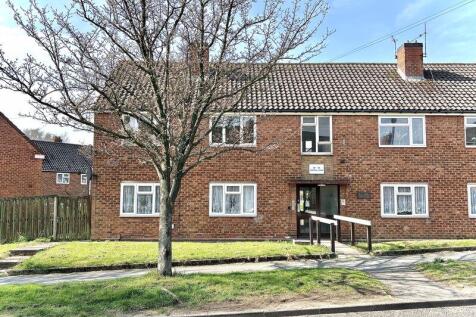 Central Drive, COSELEY, WV14 9EH 1 bed flat for sale