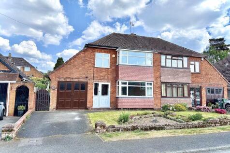 Southerndown Road, BROWNSWALL ESTATE... 3 bed semi