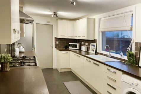 St. Ignatius Square, Lancashire PR1 5 bed terraced house for sale