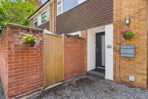 Dolphin Court, Chester, CH4 3 bed mews for sale