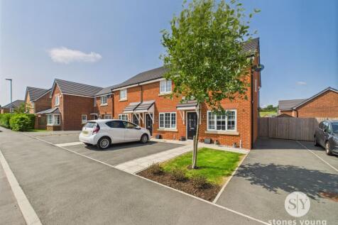 Braddock Bluff, Blackburn, BB2 2 bed terraced house for sale
