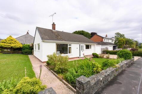 Holmewood Avenue, Cockermouth CA13 2 bed detached bungalow for sale