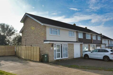 RYDE 3 bed end of terrace house for sale