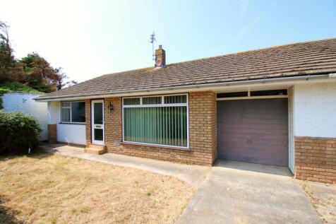 Sycamore Grove, Denbighshire LL18 2 bed bungalow for sale