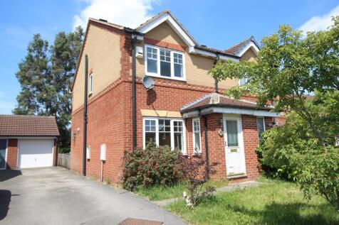 Markington Place, West Yorkshire LS10 1 bed semi