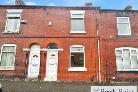Grosvenor Street, Swinton M27 2 bed terraced house for sale