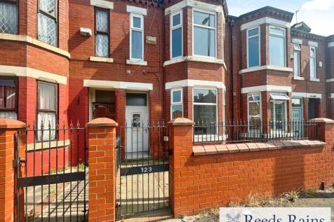 Seedley Park Road, Greater Manchester M6 4 bed terraced house for sale