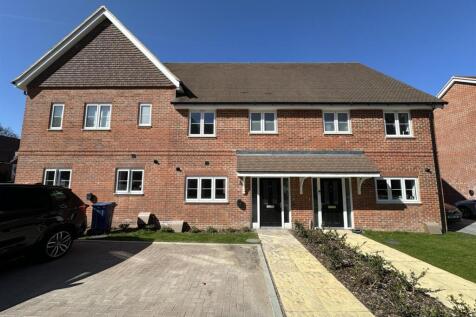 Haslemere 3 bed house for sale