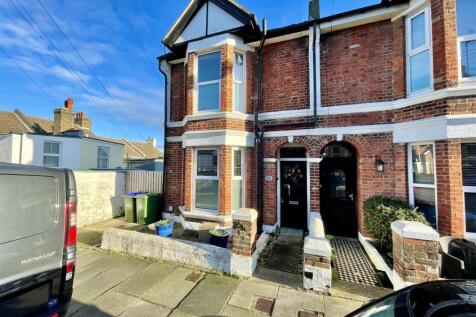 Norman Road, Newhaven 2 bed flat for sale