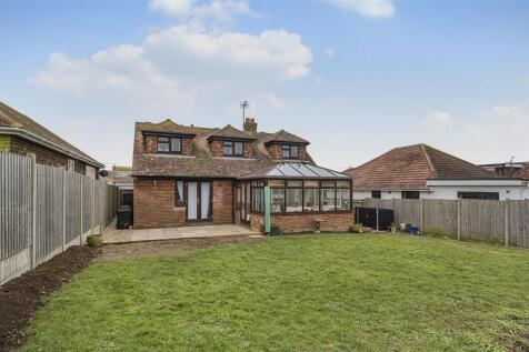 Piddinghoe Avenue, Peacehaven 4 bed detached house for sale