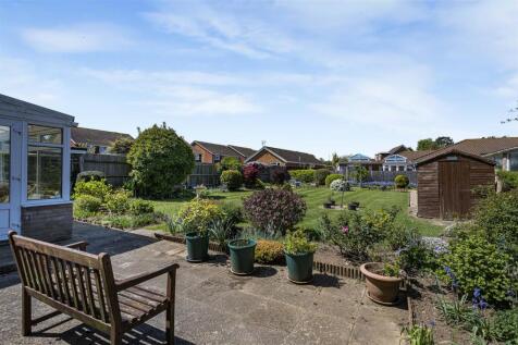 Roderick Avenue North, Peacehaven 2 bed detached bungalow for sale