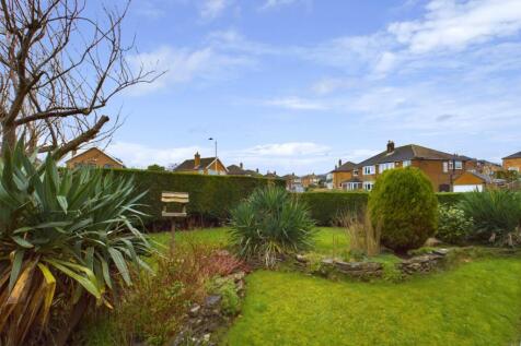 Lady Ediths Park, North Yorkshire YO12 3 bed detached house for sale