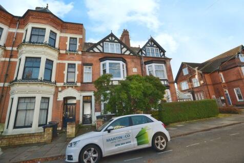 Ashleigh Road, Leicester LE3 9 bed villa for sale
