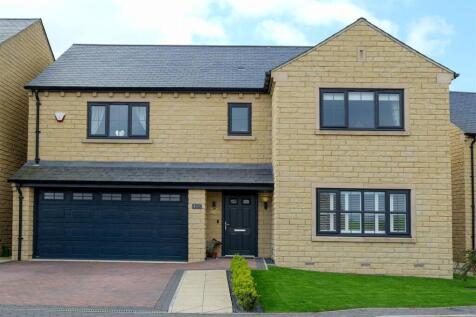 Brambles Court, Huddersfield HD8 5 bed detached house for sale