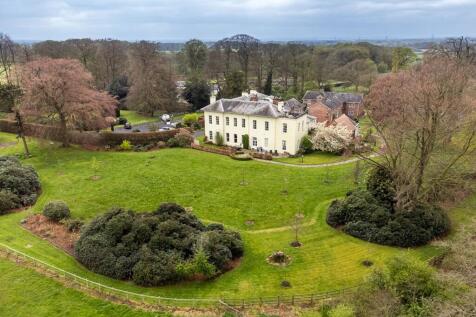 Mere Hall, Warrington Road, Mere 4 bed apartment for sale