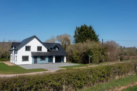 Hill View, Mitchel Troy, NP25 5 bed house for sale