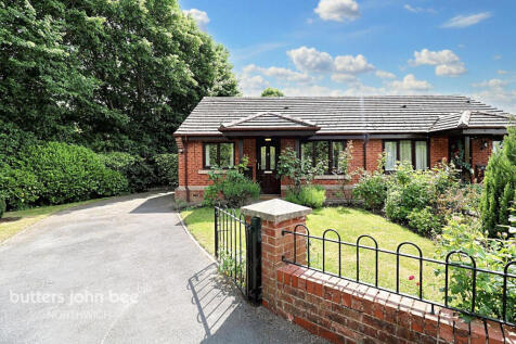 Harrow Way, Northwich 2 bed bungalow for sale