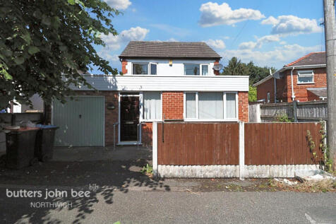 West Avenue, Northwich 3 bed detached house for sale