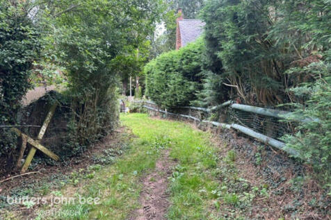 cuddington Lane, Northwich 3 bed property for sale