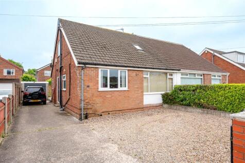 Red Hall Way, Leeds, LS14 3 bed bungalow for sale
