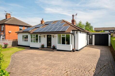 King Lane, Alwoodley, LS17 2 bed bungalow for sale