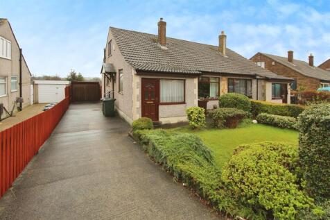 2 bedroom semi-detached bungalow for sale